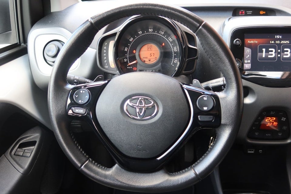 Toyota Aygo 1,0 VVT-i x-sky x-shift 5d