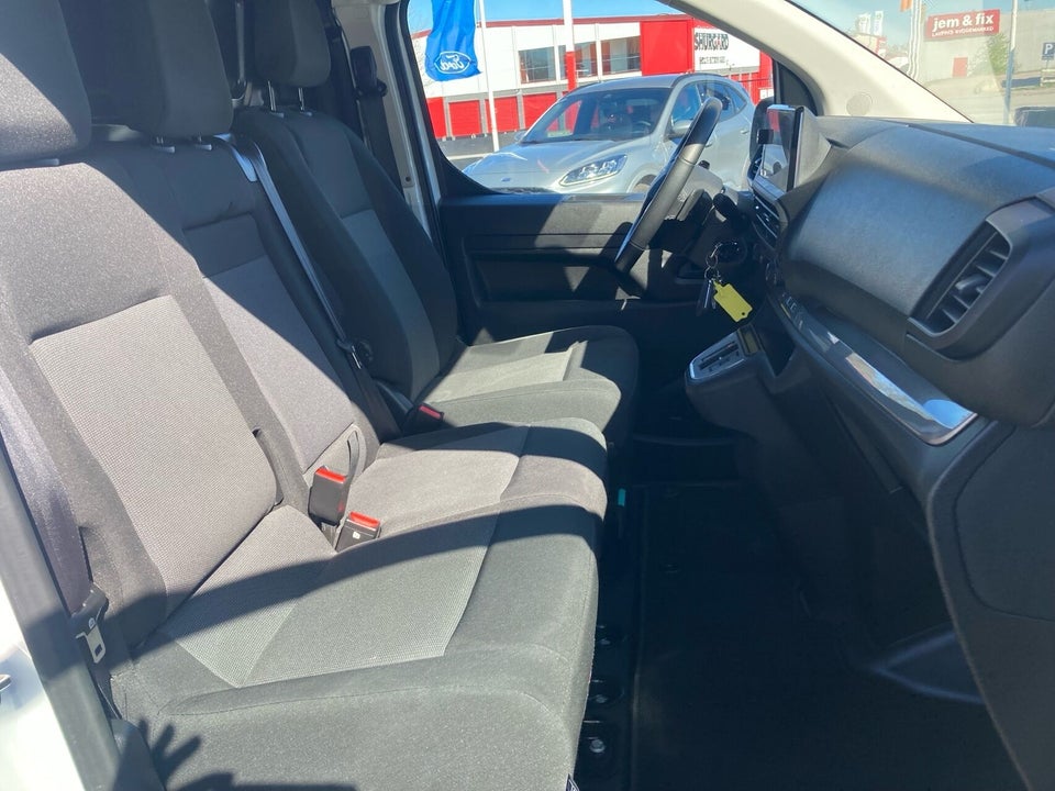 Citroën Jumpy 2,0 BlueHDi 145 L3 FlexLine EAT8