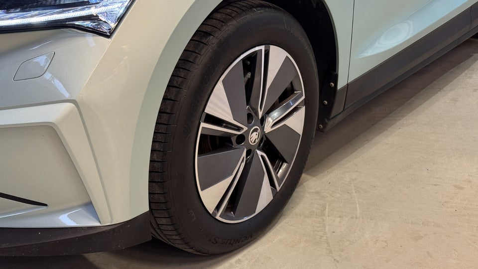 Skoda Enyaq 85 iV Suite 5d