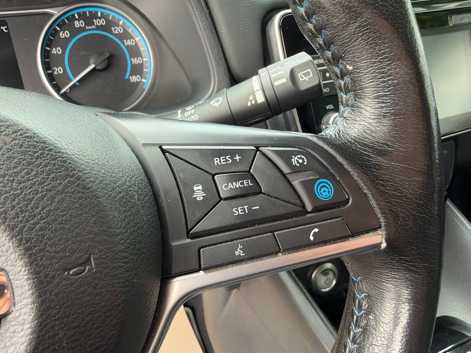 Nissan Leaf 40 Tekna 5d
