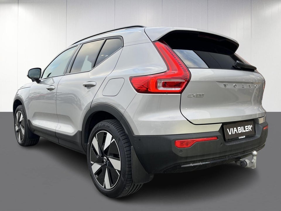 Volvo EX40 Extended Range Plus 5d