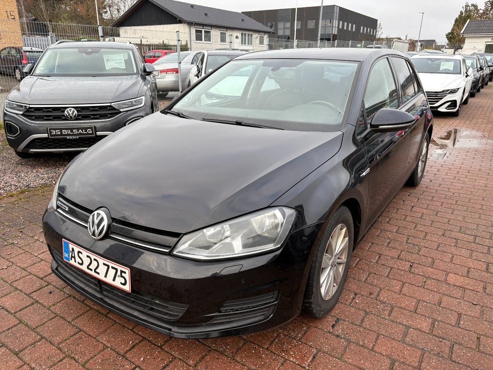 VW Golf VII 1,6 TDi 110 BlueMotion 5d