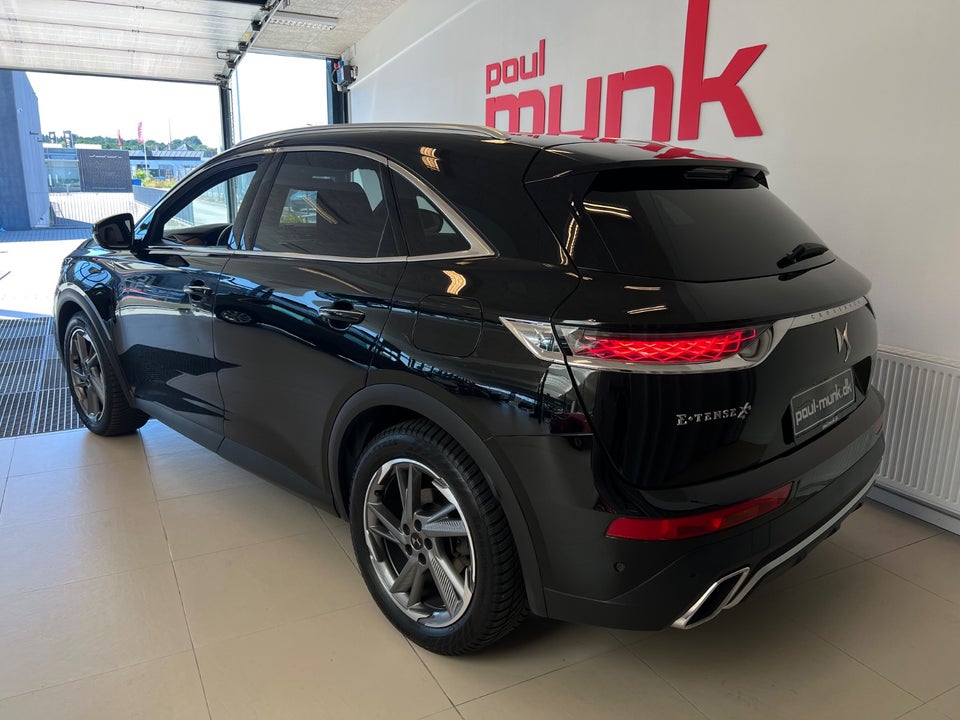 DS DS 7 CrossBack 1,6 E-Tense Opera EAT8 AWD 5d