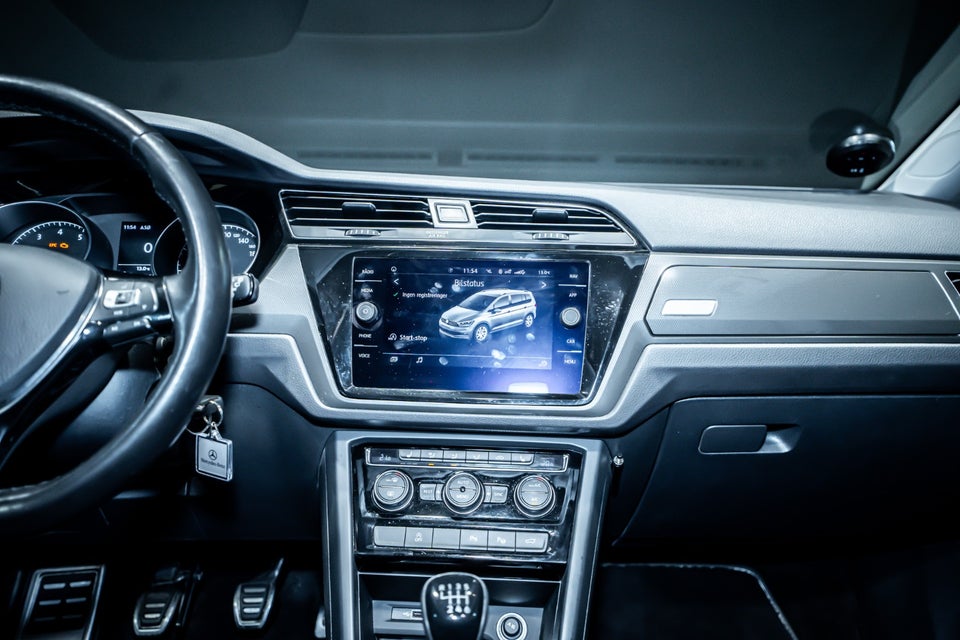 VW Touran 1,5 TSi 150 R-line 7prs 5d