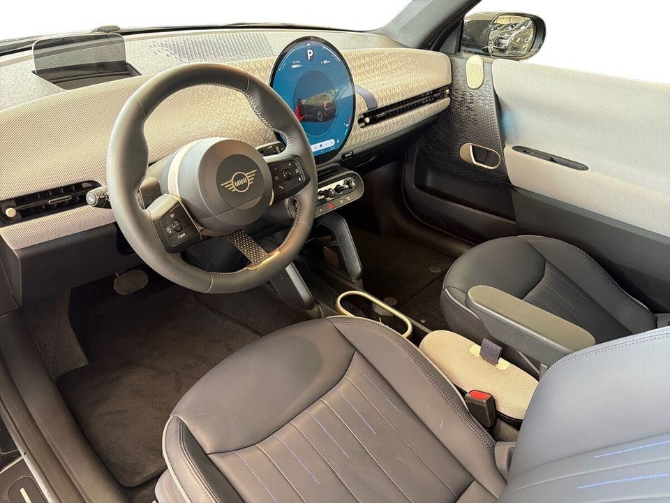 MINI Cooper SE Favoured Trim XL 3d