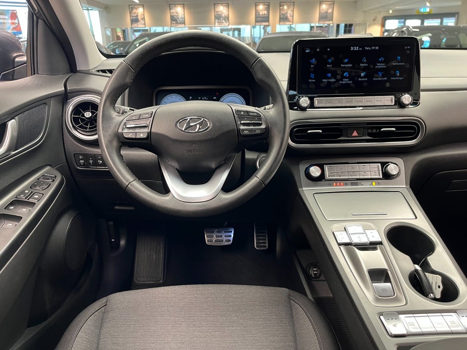 Hyundai Kona 64 EV Pure 5d