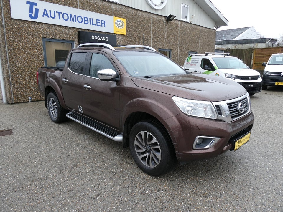 Nissan Navara 2,3 dCi 190 Db.Kab Tekna aut. 4d