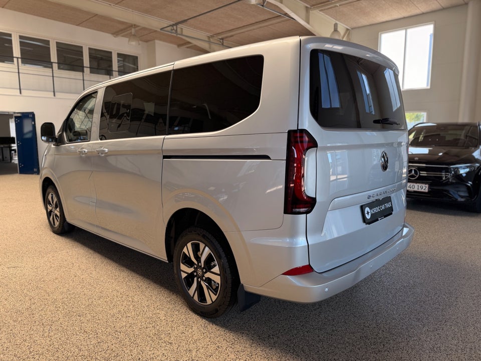 VW e-Caravelle 64 Life SWB
