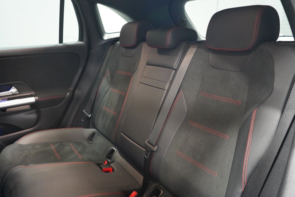 Mercedes EQA250 AMG Line 5d