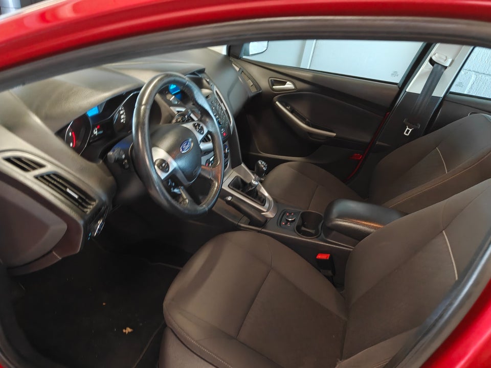 Ford Focus 1,6 TDCi 95 Edition stc. 5d