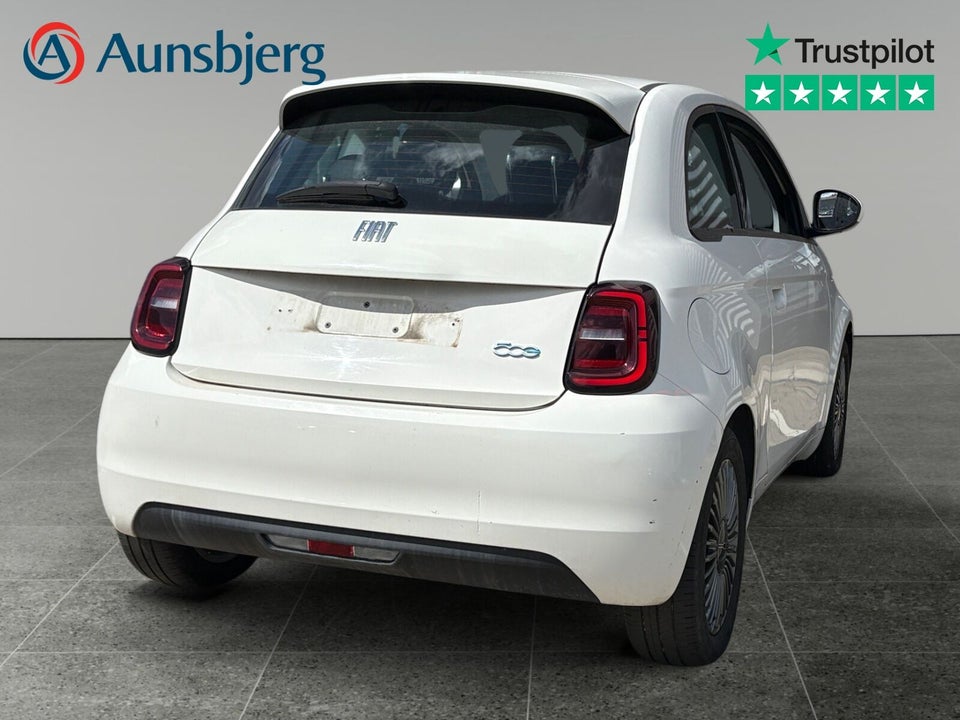 Fiat 500e 42 Icon 3d