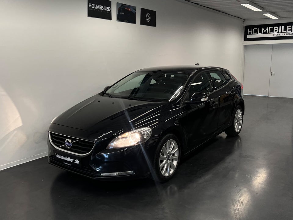 Volvo V40 1,6 T2 120 Kinetic 5d