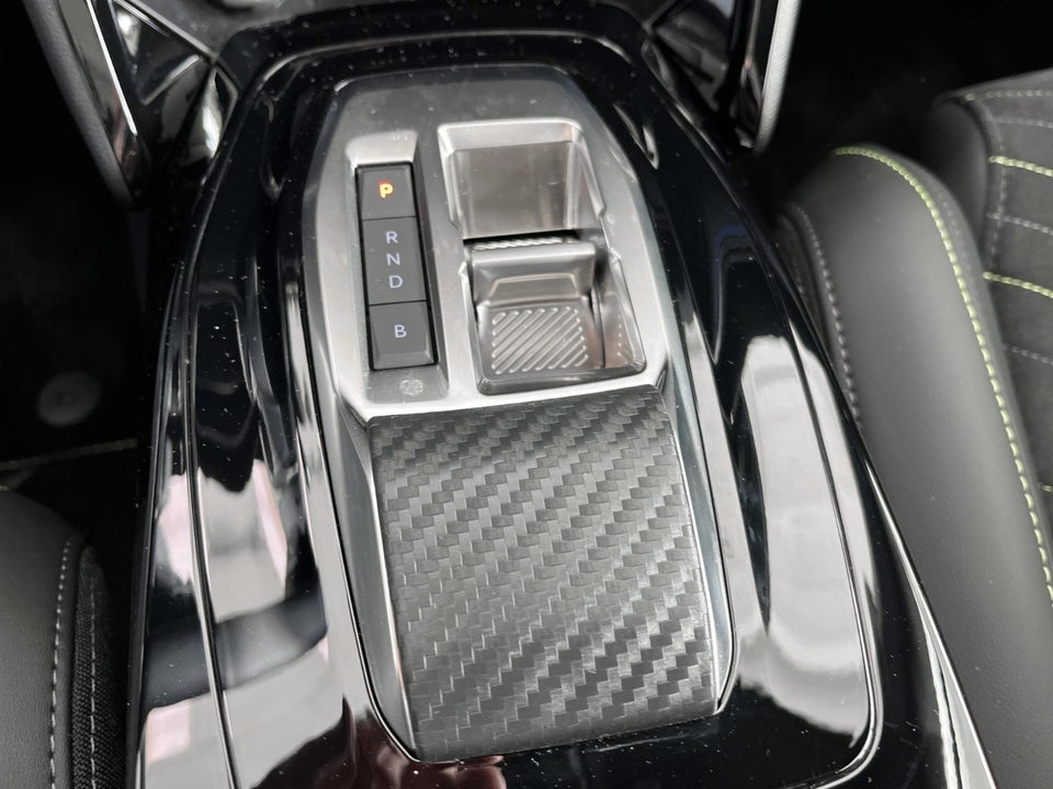 Peugeot e-208 54 GT Pack 5d