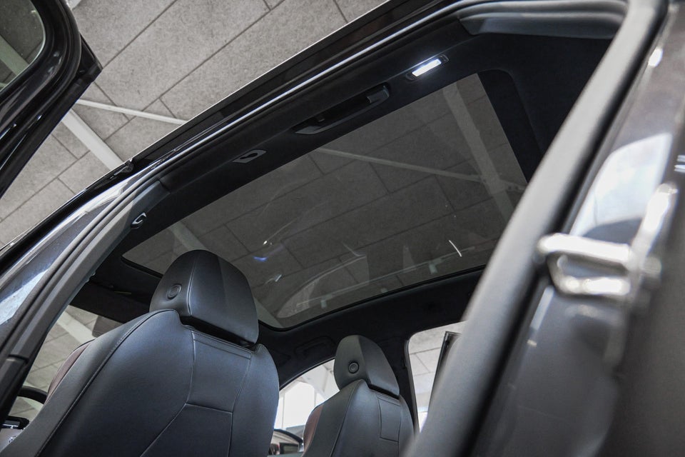 VW ID.4 77 Pro Performance Tech 5d