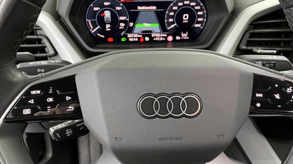 Audi Q4 e-tron 40  5d