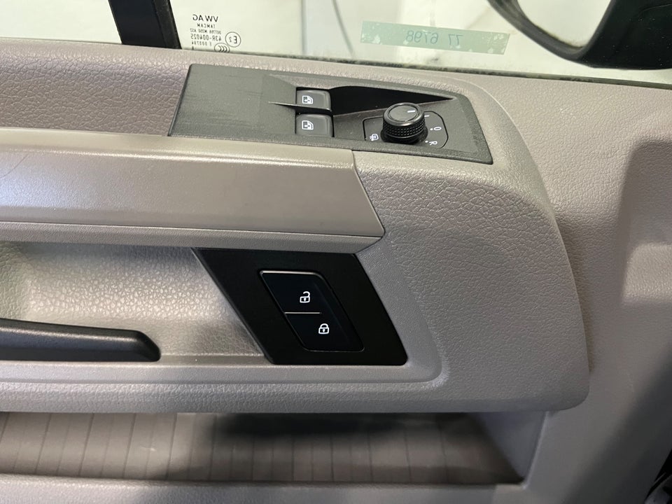 VW Crafter 35 2,0 TDi 140 Kassevogn L3H2