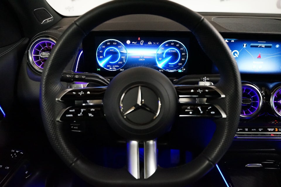 Mercedes EQB250+ Electric Art 5d