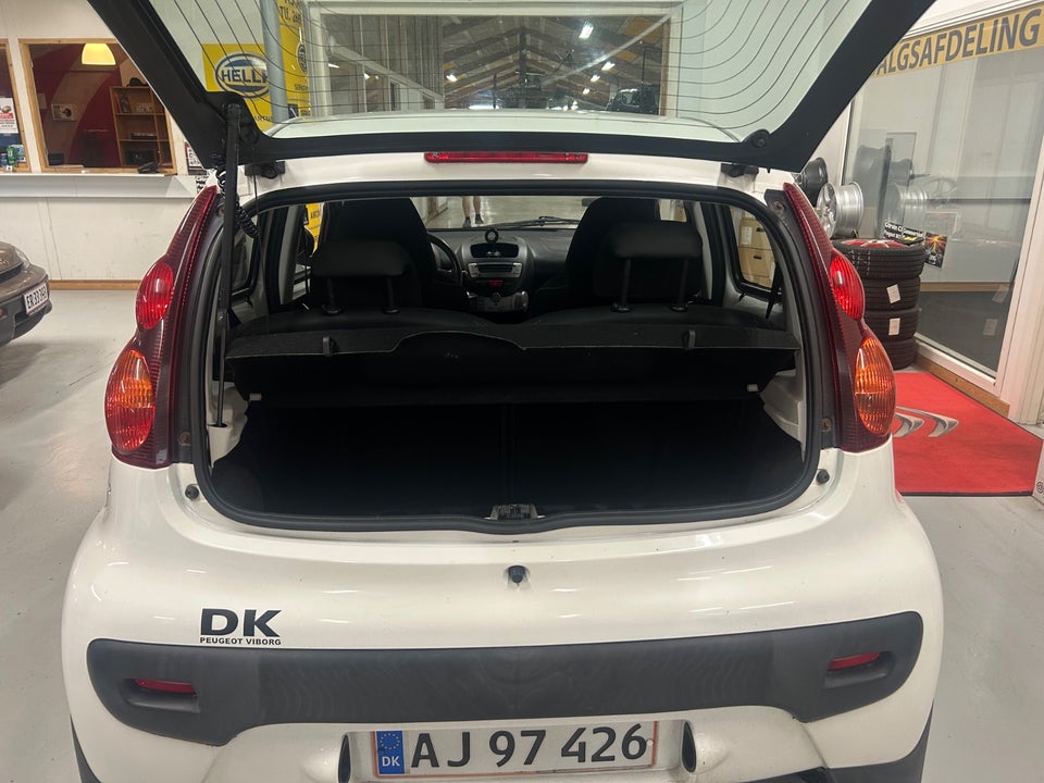 Peugeot 107 1,0 Champion Air 5d