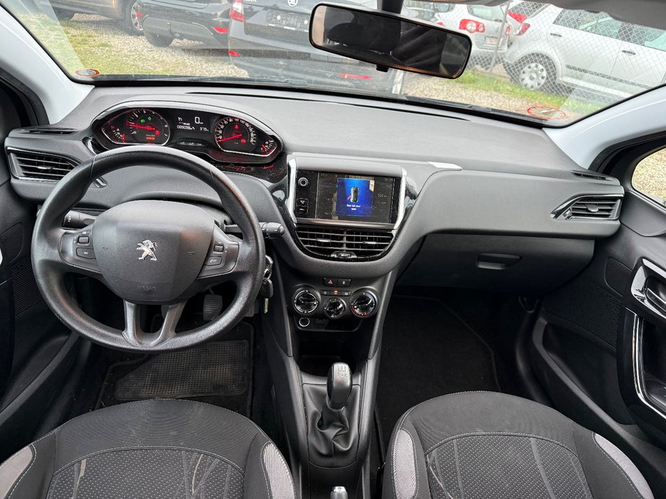 Peugeot 208 1,2 VTi Active 5d