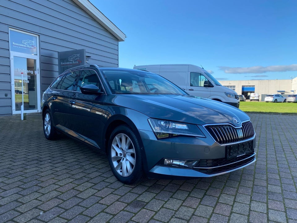 Skoda Superb 1,4 TSi 150 Style Combi DSG 5d