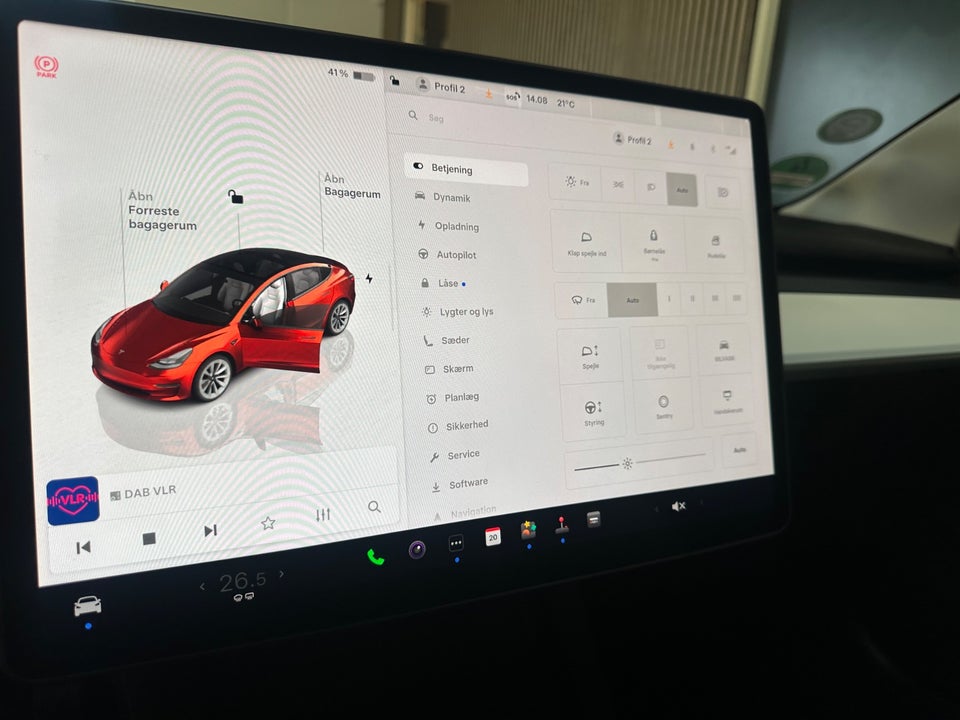 Tesla Model 3 Standard Range+ RWD 4d