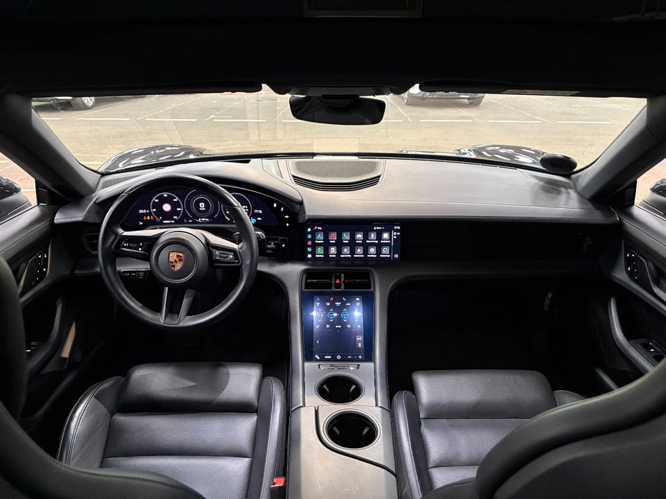 Porsche Taycan 4 Performance+ Cross Turismo 5d