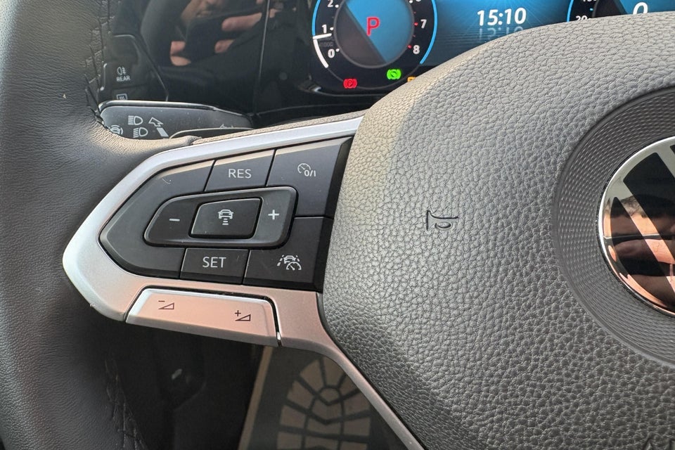 VW Golf VIII 1,5 eTSi 150 Style DSG 5d