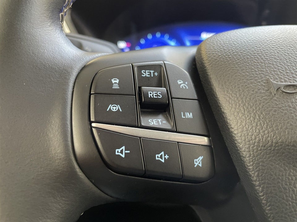 Ford Kuga 2,5 PHEV Vignale CVT 5d