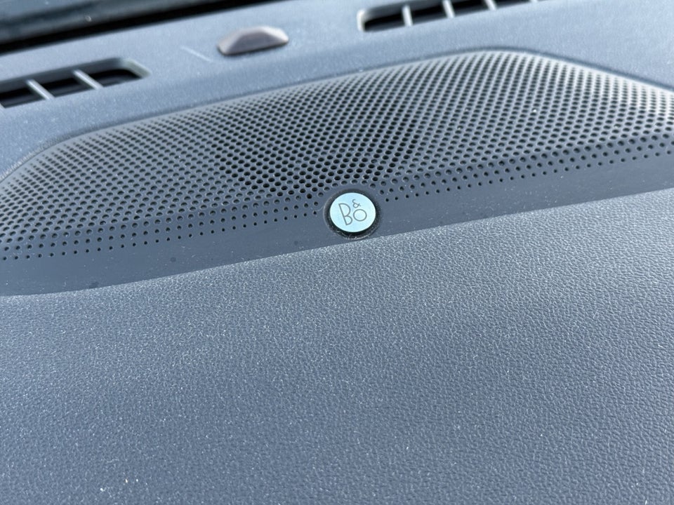 Ford Kuga 2,5 PHEV Titanium CVT 5d