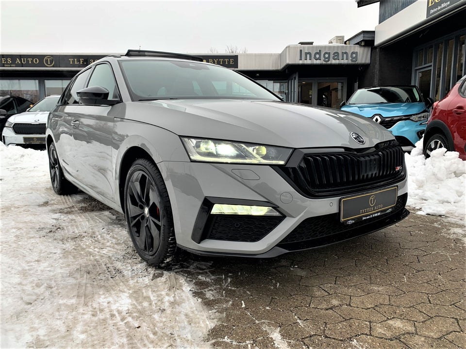 Skoda Octavia 1,4 TSi iV RS Combi DSG 5d