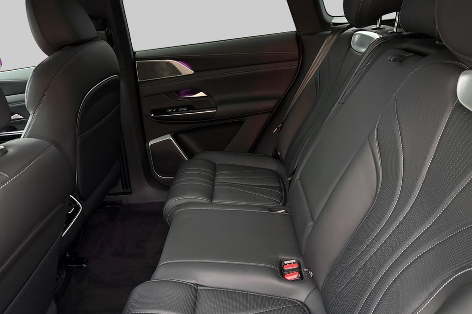 Xpeng G9 Standard Range 5d