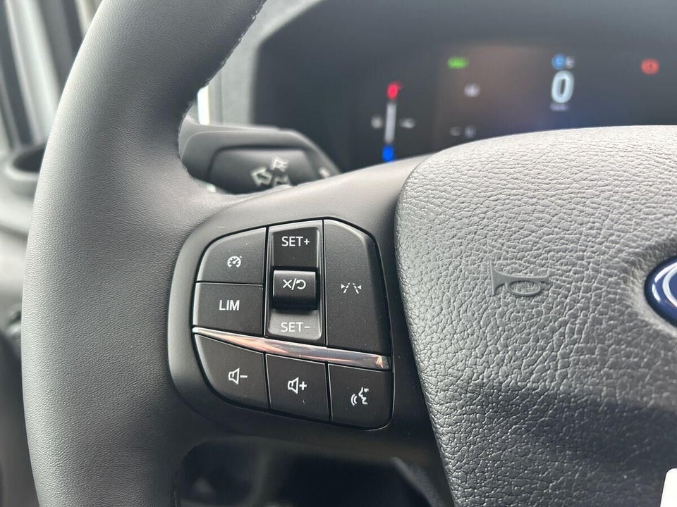 Ford E-Transit 350 L2 Van 68 Trend H2 RWD