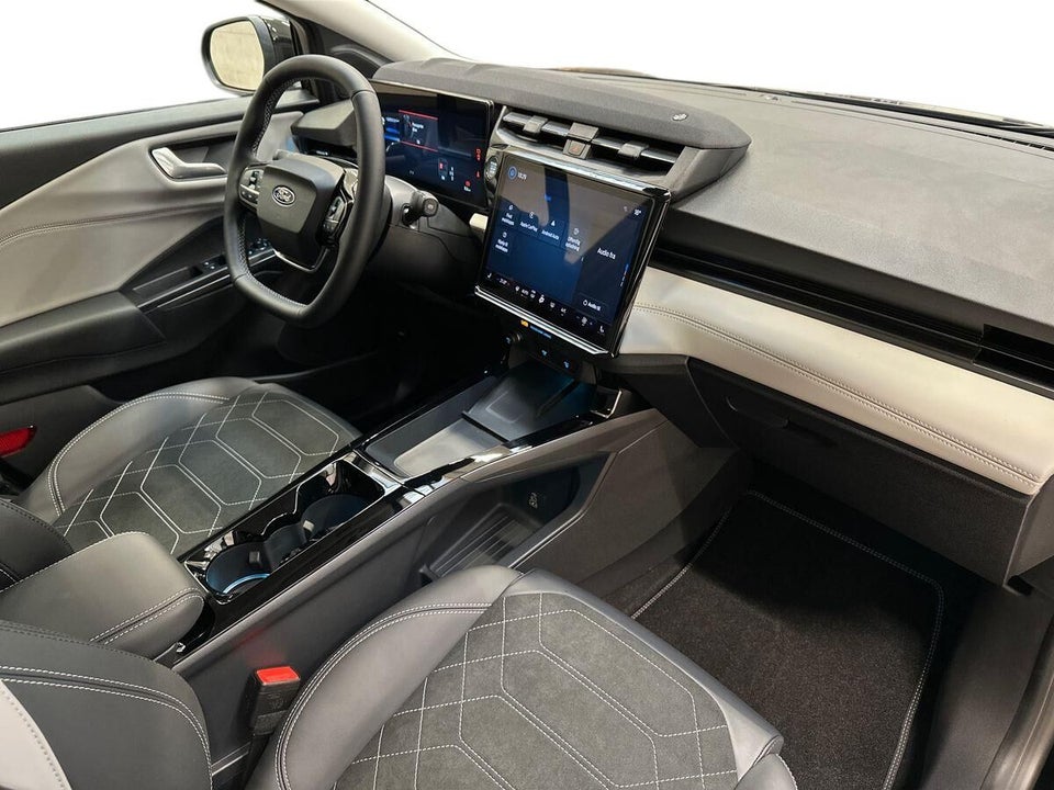 Ford Puma 46 Gen-E Premium 5d