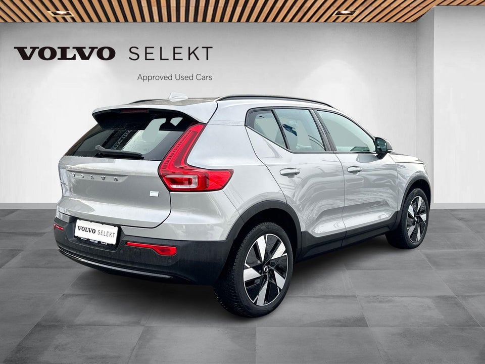 Volvo XC40 ReCharge Extended Range Plus 5d