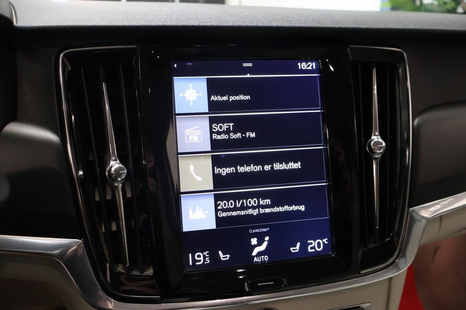 Volvo V90 2,0 D4 190 Momentum aut. 5d