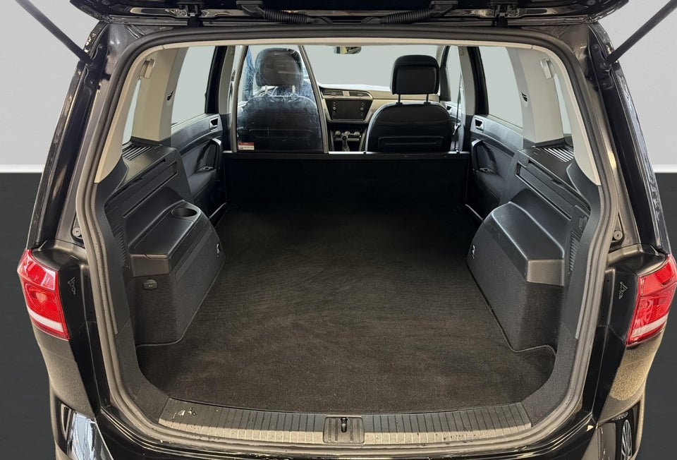 VW Touran 2,0 TDi 122 Comfortline Van 5d