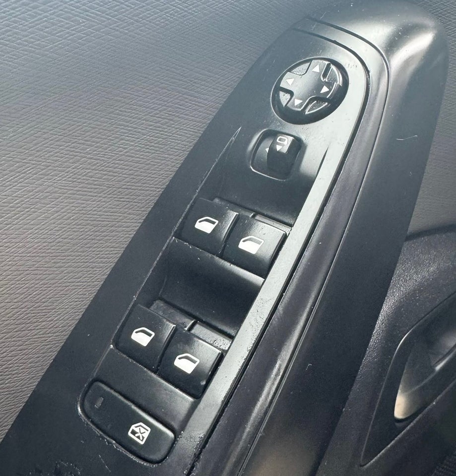 Citroën Grand C4 Picasso 1,2 PureTech 130 Seduction 7prs 5d