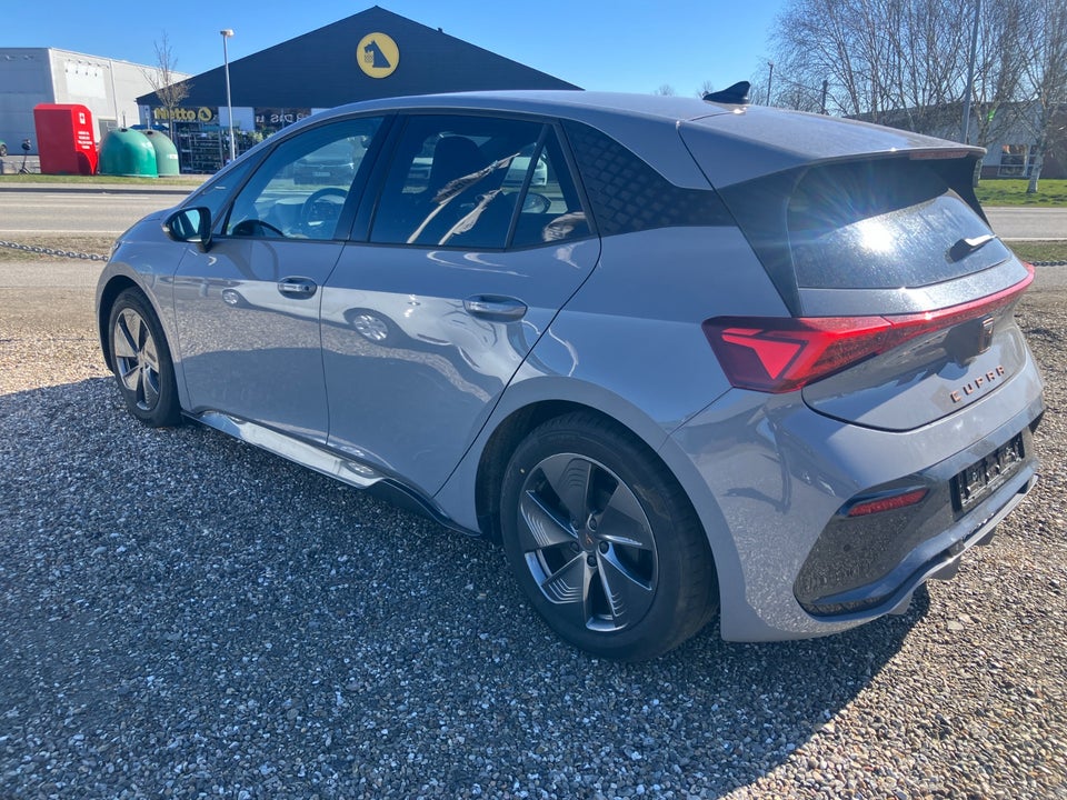 Cupra Born 58  5d