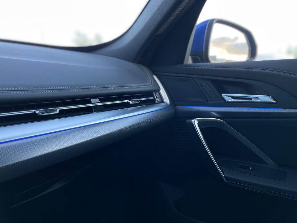 BMW iX1 xDrive30 M-Sport 5d