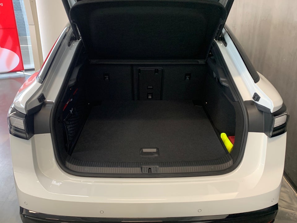VW ID.7 86 Style S 5d