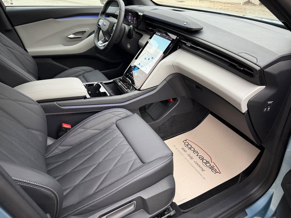 Ford Explorer 82 Premium Extended Range 5d