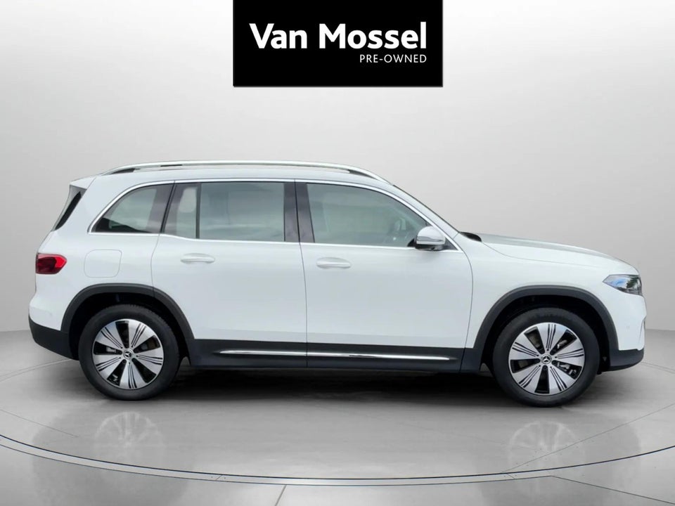 Mercedes EQB300 Progressive 4Matic Van 5d