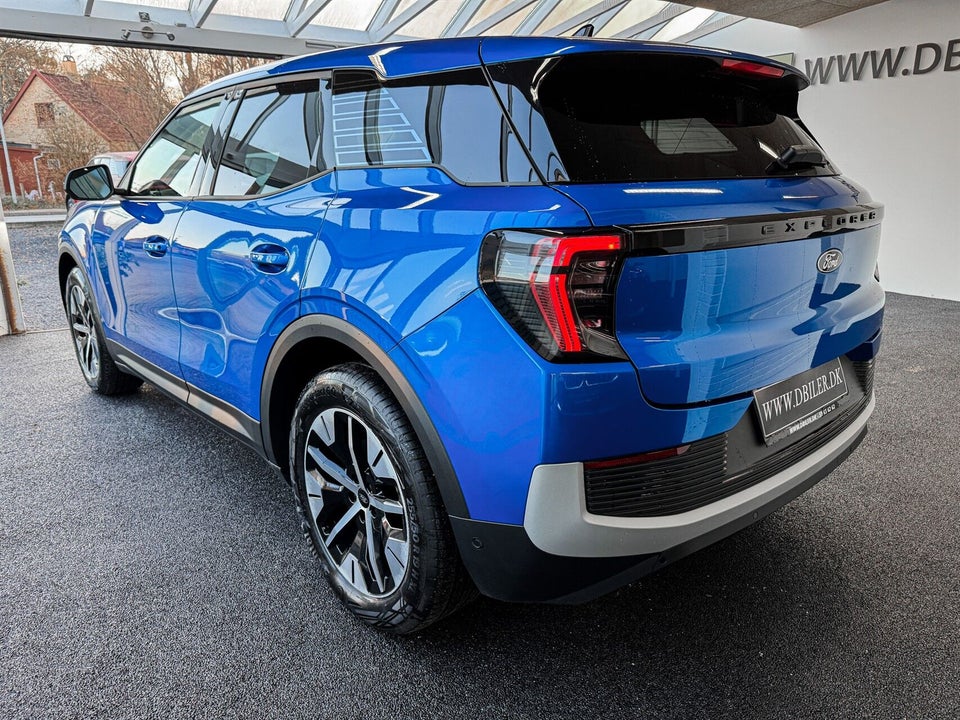 Ford Explorer 82 Select Extended Range 5d