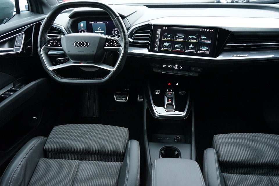 Audi Q4 e-tron 40 S-line 5d