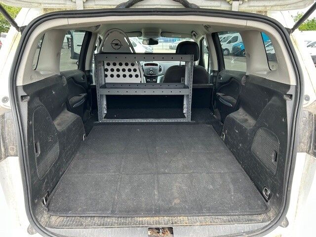 Opel Zafira 1,6 CDTi 136 Enjoy Flexivan 5d