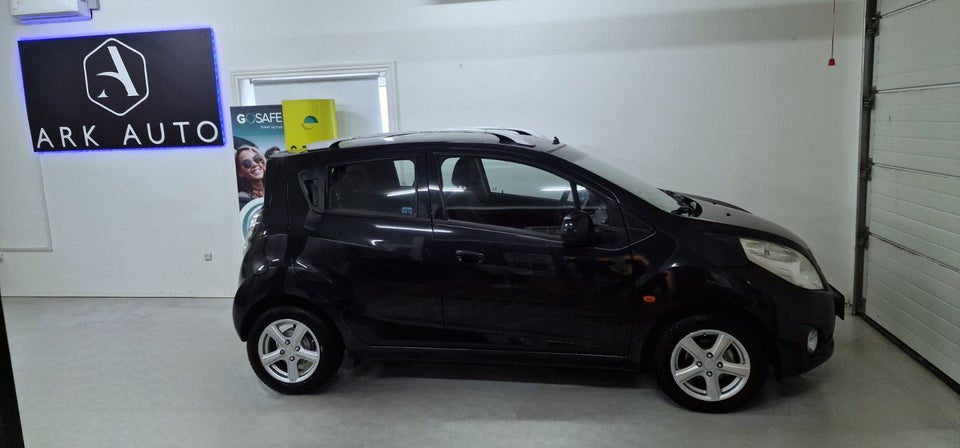 Chevrolet Spark 1,0 LS 5d