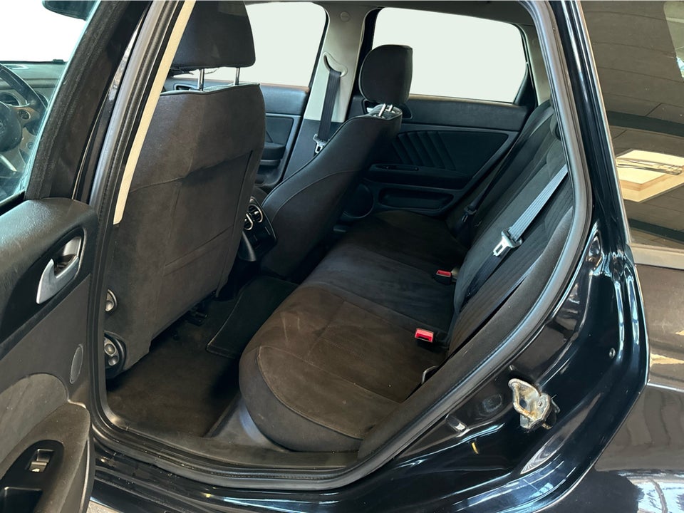 Alfa Romeo 159 1,75 TBi Distinctive Sportwagon 5d