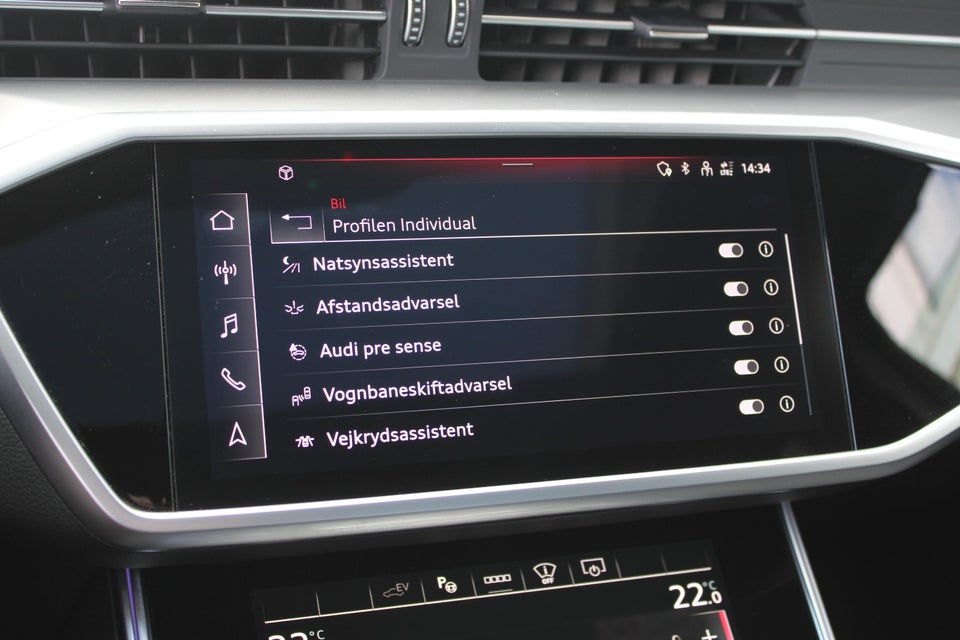Audi A6 55 TFSi e S-line Avant quattro S-tr. 5d
