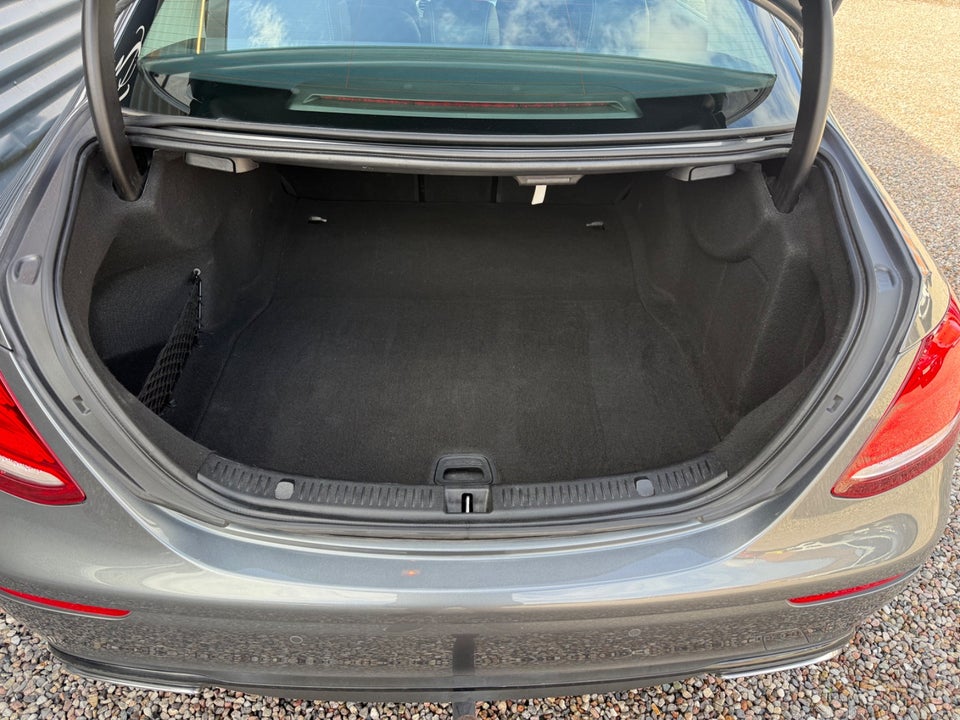 Mercedes E220 d 2,0 Avantgarde aut. 4d