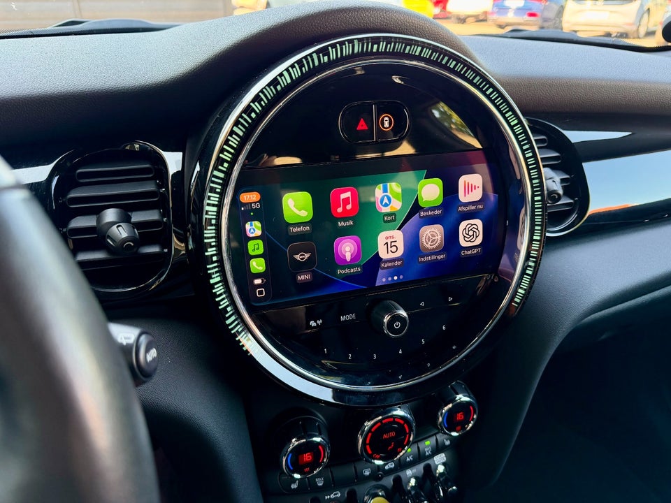 MINI Cooper SE Classic Trim 3d